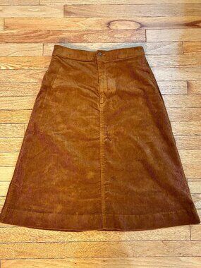 UNIQLO A-Line Corduroy Skirt